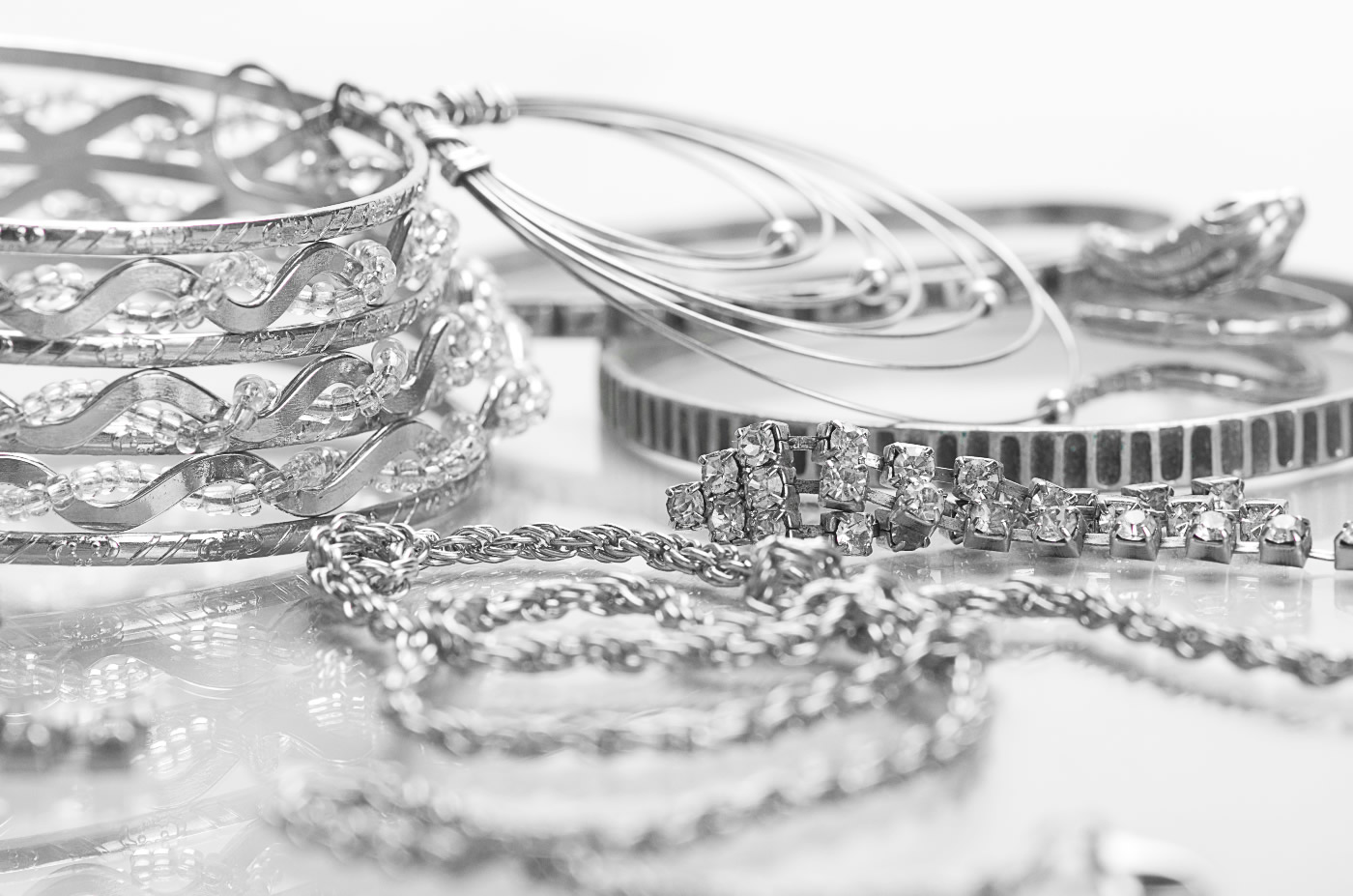 How to Tell If My Jewelry Is Worth Anything - Trice Jewelers